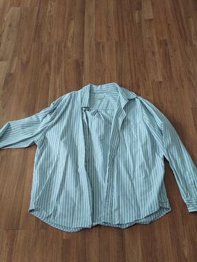 Men's Light Blue Striped Casual Button-Down Shirt